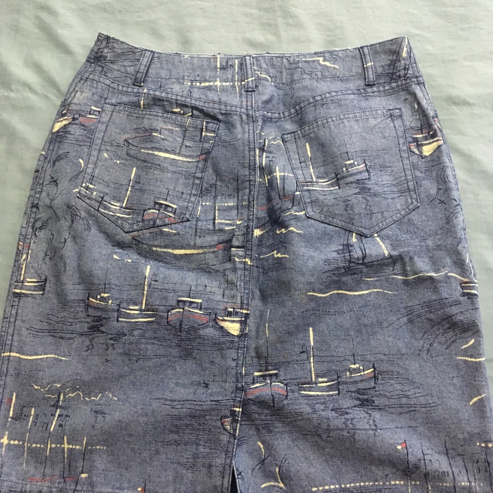 Jean Skirt - Picture 2 of 4